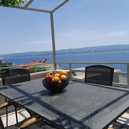 Karlito Appartement Omiš